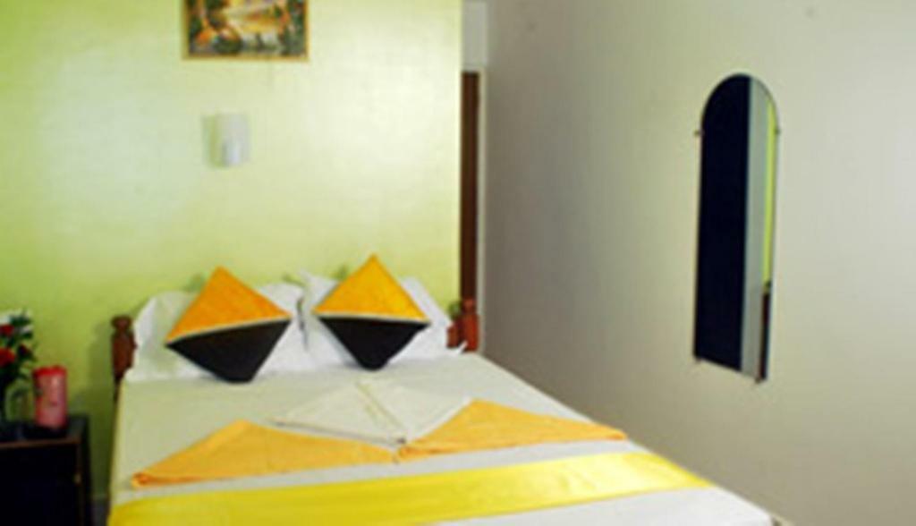 แกเบรียล เกสท์ เฮ้าส์ Hotel กาลังกูติ ภายนอก รูปภาพ